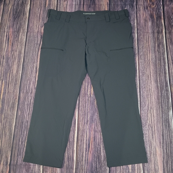 Duluth trading flexpedition pants size 46x32 mens - Picture 1 of 8